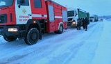 Негода в Україні: за минулу добу рятувальники відбуксирували понад 130 транспортних засобів, у яких перебували 189 осіб, - ДСНС. ФОТОрепортаж