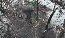 Прикордонники уразили гармату та бліндаж окупантів на Лиманському напрямку