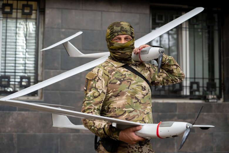 Разведчики получили авиационный комплекс украинского производства Мара, который может работать в тылу врага 07