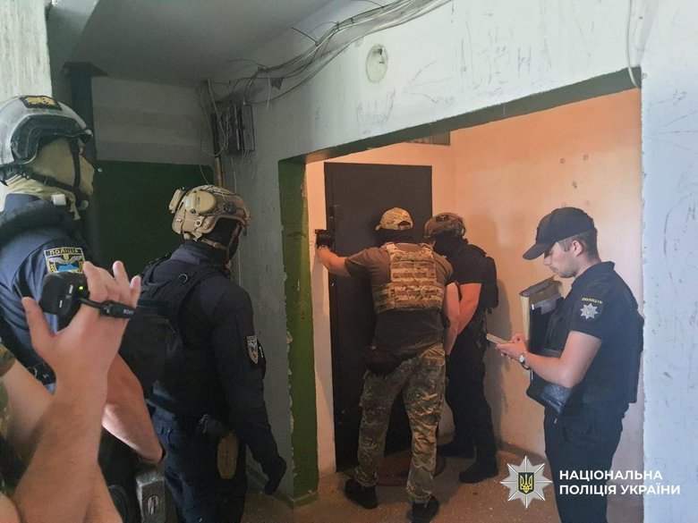 Викрито злочинну групу у Запоріжжі