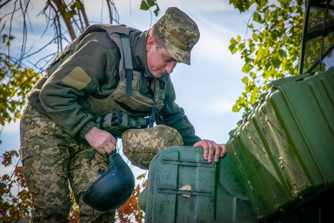 Военнослужащие тренировались обнаруживать и уничтожать вражеские беспилотники на Донетчине, - ОТГ Восток 10