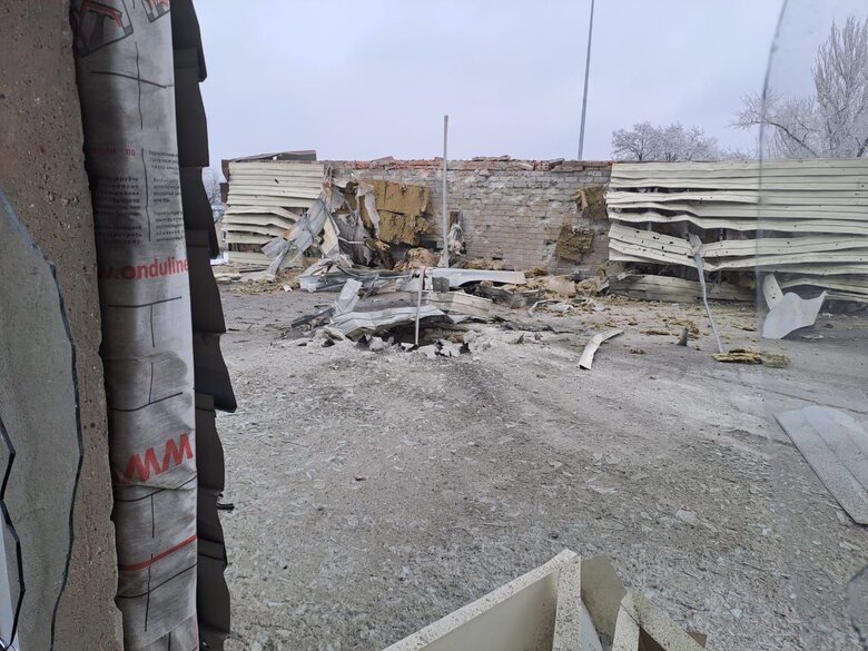 Росіяни обстріляли школу в Часовому Яру на Донеччині, - ОВА 05