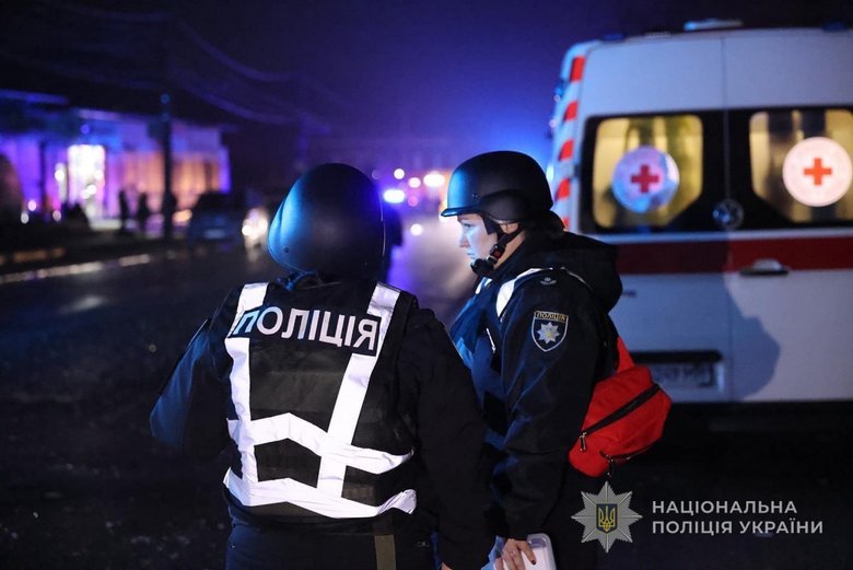 Запоріжжя під ударом РФ: авіабомба по ринку, є жертви