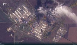 ЛВДС Самара продовжує горіти у Росії: вид з космосу