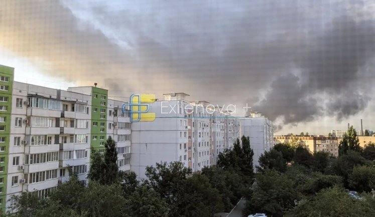UAVs attacked Azov: oil depot and optical-mechanical plant are on fire. VIDEO