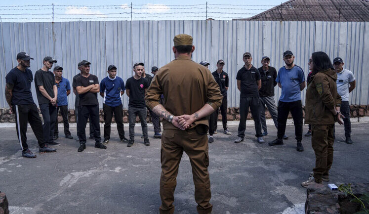 Понад 3 тис. ув’язнених отримали дозвіл на мобілізацію до війська, - Мін’юст