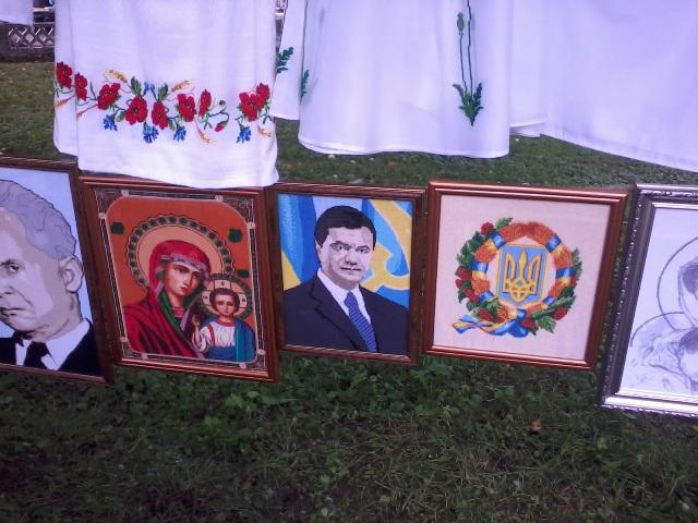 янукович президент портрет