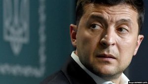 Зеленский о курсе гривни: Как жить, если у нас бюджет посчитан по курсу 30?