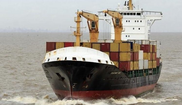 Nigerian pirates took hostage four Ukrainian sailors