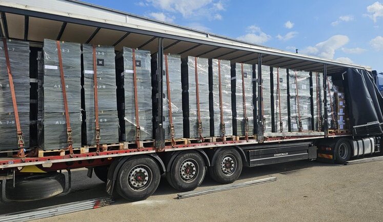 Еще 1500 боевых беспилотников Латвия передает Украине, - министр обороны Спрудс. ФОТОРЕПОРТАЖ