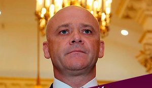Новий слоган кампанії Порошенка "Думай" блогери присвятили Гладковському, Кернесу і Труханову. ФОТОжаби
