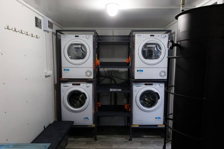 прально-душовий комплекс