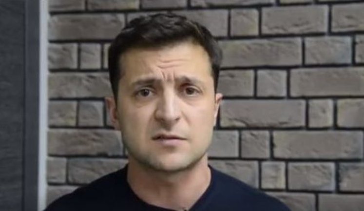 Жодного зв'язку між Добронравовим, який порушив закон, і серіалом, над яким працювали тисячі людей, немає, - Зеленський про заборону "Сватів". ВІДЕО