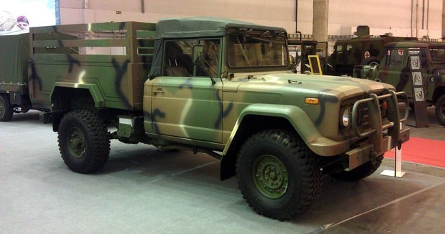 Армія отримає нові командно-штабні машини на базі позашляховика Kia 03