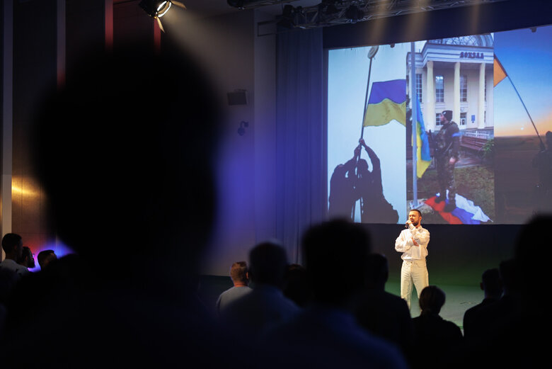 Нагородження переможців конкурсу "Війна в об’єктиві"
