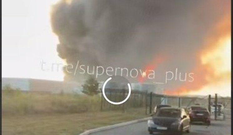 Drones attacked DNS and Ozon warehouses in Rostov: fire engulfed tech giant’s warehouse. VIDEO