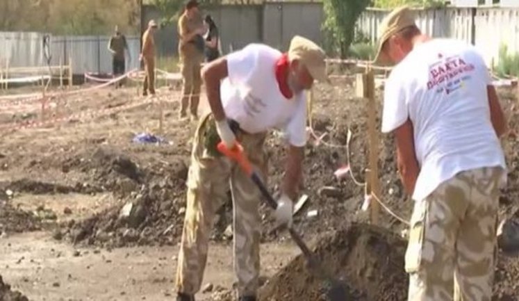 Під Одесою розкопали один з найбільших в Україні некрополів жертв сталінських репресій: співробітники НКВС розстріляли тут до 20 тис. осіб. ВІДЕО+ФОТО