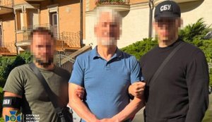 Допомагали РФ з антиродновими сітками: викрито бізнесмена та його сина