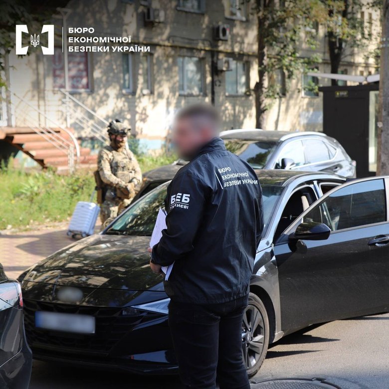 БЕБ викрило масштабну мережу конвертаційних центрів
