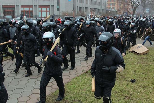 титушки