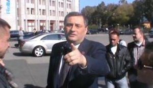 Губернатор Одесской области пригрозил активисту: "За свои слова надо отвечать. Я бы с тобой по-мужски разобрался". + ВИДЕО