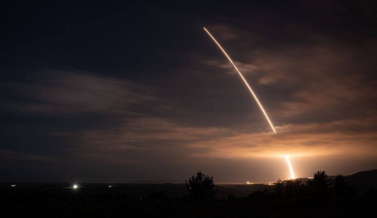 U.S. conducts test launch of intercontinental ballistic missile without nuclear warhead. VIDEO