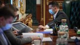 Кабмін вивчає практики подолання коронавірусу в інших країнах і досвід підготовки до нового навчального року, - нарада в Зеленського