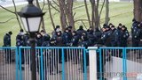 Парк имени "Беркута": чернобыльцев взяли в кольцо. ФОТОрепортаж
