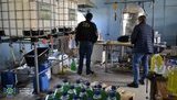 СБУ припинила підпільне виробництво санітайзерів у Сумах: вилучено продукції на 1 млн. ФОТОрепортаж