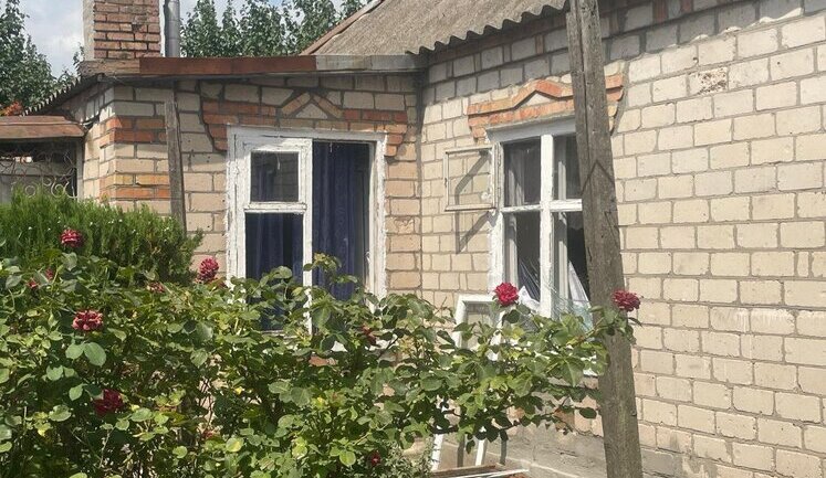 Наслідки атаки по об’єкту інфраструктури Ніжина на Чернігівщині: дві людини у лікарні. ФОТОрепортаж