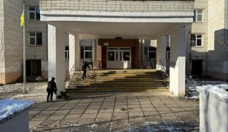 Стрілянина в школі, безпека дітей і проблема нелегальної зброї в Україні
