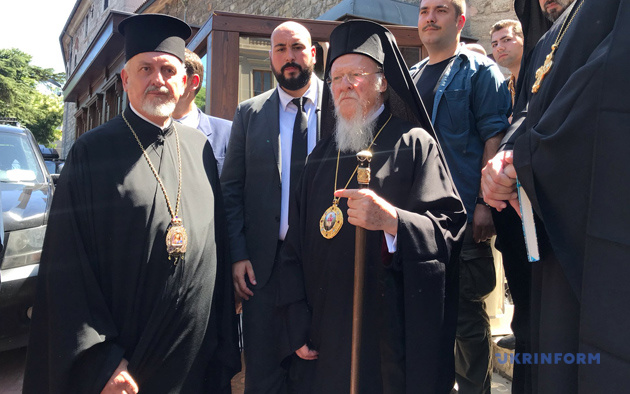 President Zelenskyi meets with Ecumenical Patriarch Bartholomew 02