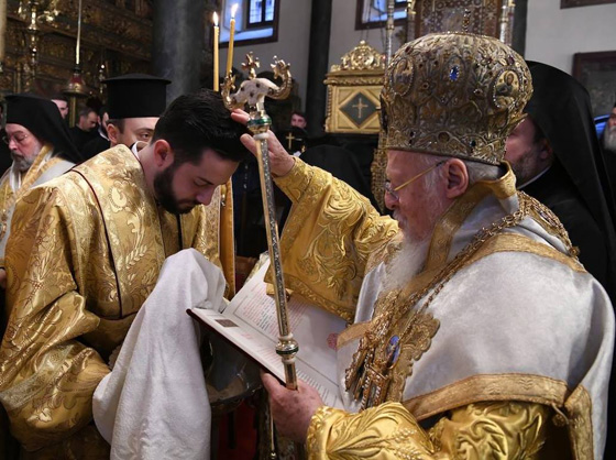 Варфоломій уперше висвятив українця в патріарші диякони 01