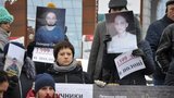 "Квиток на волю": близкие и друзья удерживаемых в "Л/ДНР" украинцев требовали в Киеве их освобождения. ФОТОрепортаж