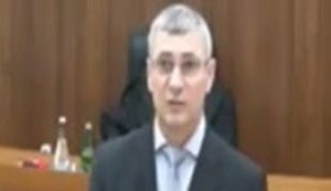 Мне звонил человек, представившийся Виталием Кличко, и предлагал перейти на сторону протестующих за вознаграждение, - экс-командующий ВВ Шуляк. ВИДЕО