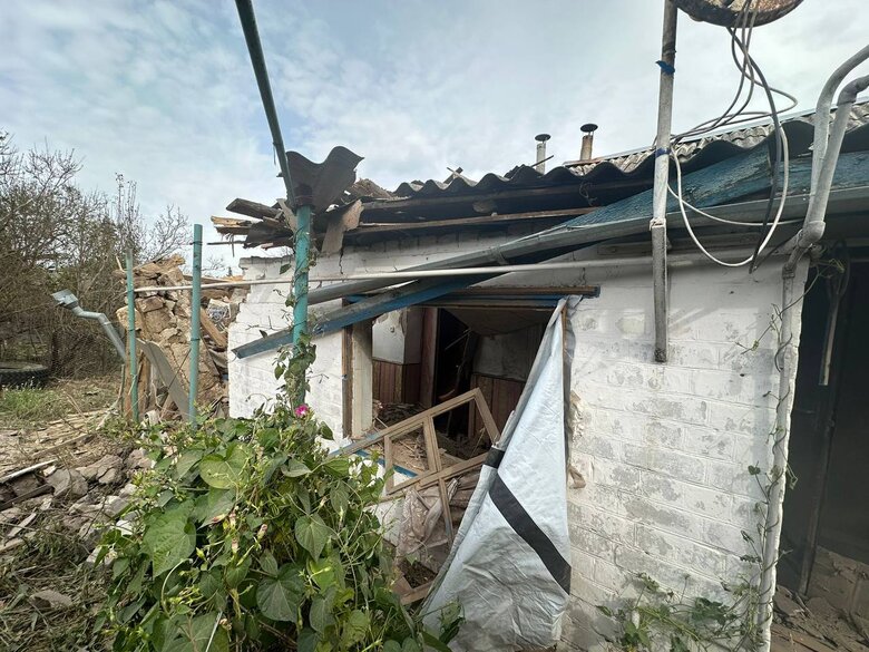 Окупанти обстріляли 21 населений пункт Запорізької області, є загиблі та поранені 02 Окупанти обстріляли 21 населений пункт Запорізької області, є загиблі та поранені 02