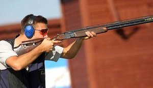 Закон про застосування спортивної зброї набув чинності
