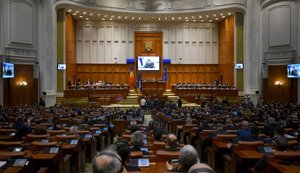 Палата депутатів Румунії без дебатів ухвалила проєкт об’єднання з Молдовою