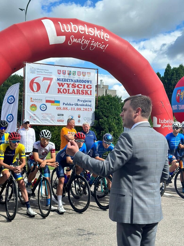 У Польщі стартував велопробіг українсько-польської дружби 02