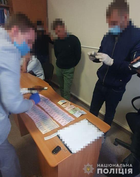 Полиция разоблачила работников медкомиссии на Виннитчине, вымогавших деньги за установление группы инвалидности 02 Полиция разоблачила работников медкомиссии на Виннитчине, вымогавших деньги за установление группы инвалидности 02