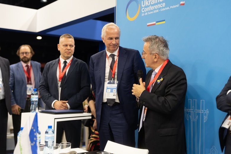 "ПриватБанк" підписав програми підтримки бізнесу на 1,2 мільярда євро
