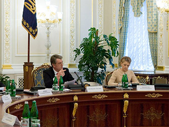 Виктор Ющенко и Юлия Тимошенко. Фото president.gov.ua