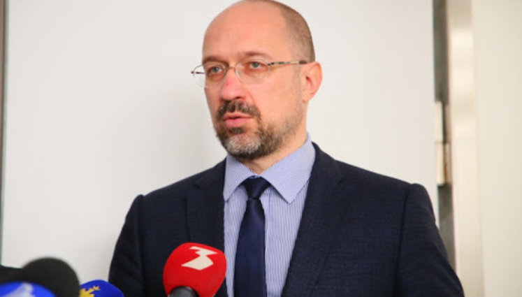 Франция готова финансировать покупку новых локомотивов для "Укрзализныци", – Шмыгаль