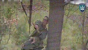 Russian invader hid in bushes and then threw his rifle at "Madyar’s Birds’" kamikaze drone. VIDEO