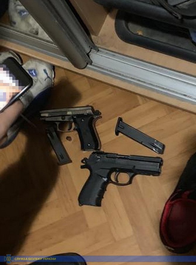 СБУ запобігла виникненню надзвичайних ситуацій через незаконну вирубку поблизу обєктів інфраструктури на Харківщині, - СБУ 04