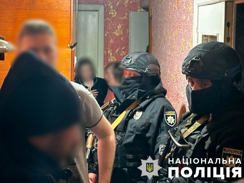 На Сумщині шахраї видурили гроші у дружини загиблого військового