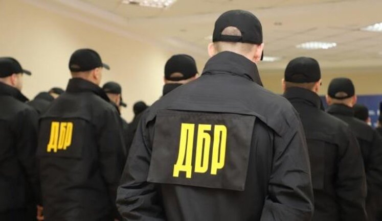 "Банковой показалось, что в этот день меня будут выдвигать на должность секретаря Киевсовета, поэтому прислали домой вооруженных людей", - Белоцерковец. ВИДЕО