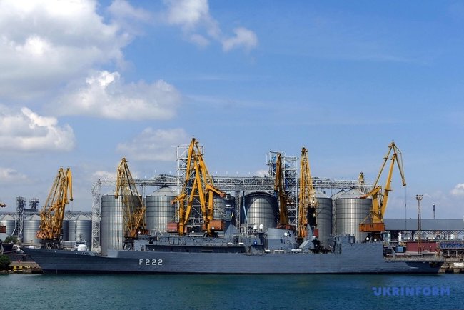 Sea Breeze-2021: кораблі постійної морської групи НАТО прибули в порт Одеси 12 Sea Breeze-2021: кораблі постійної морської групи НАТО прибули в порт Одеси 12