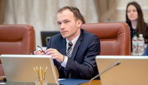 В Україні "немає лави запасних, щоб замінити тисячі суддів", а якщо звільнимо всіх, то буде колапс, - Малюська