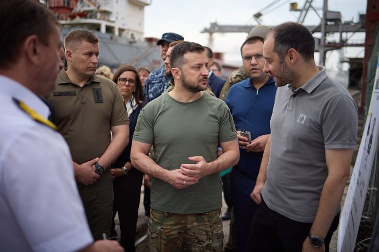 Ukraine is ready to export grain, we are waiting for signals from partners, - Zelensky 04